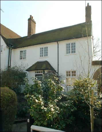 03 Chatham Close